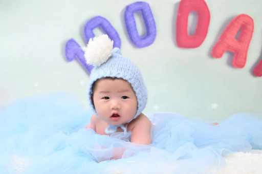 武穴宝宝几个月可以加辅食 武穴宝宝几个月可以加辅食